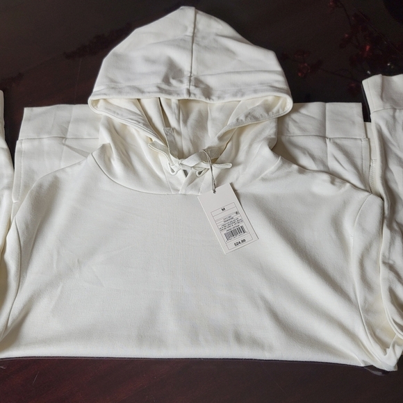 A New Day Hooded Pullover - Picture 10 of 16